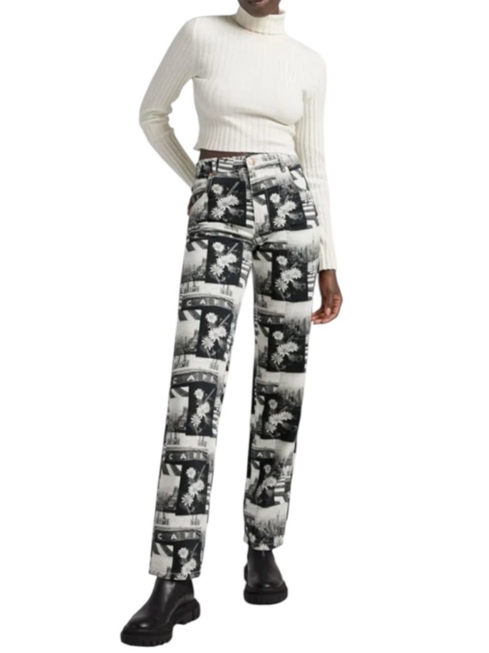 Bershka Graphic High-Rise Statement Jeans Size 4 Black straight